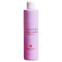 Volymschampo med magnolia