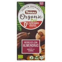 Hořká čokoláda 62 % kakaa s celými mandlemi