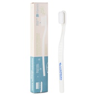 Vegetabilisk fiberborste med mjuka Bio & Smile-borst